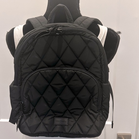 Vera Bradley Ultralight Compact Essential Backpack NWT - Picture 1 of 10